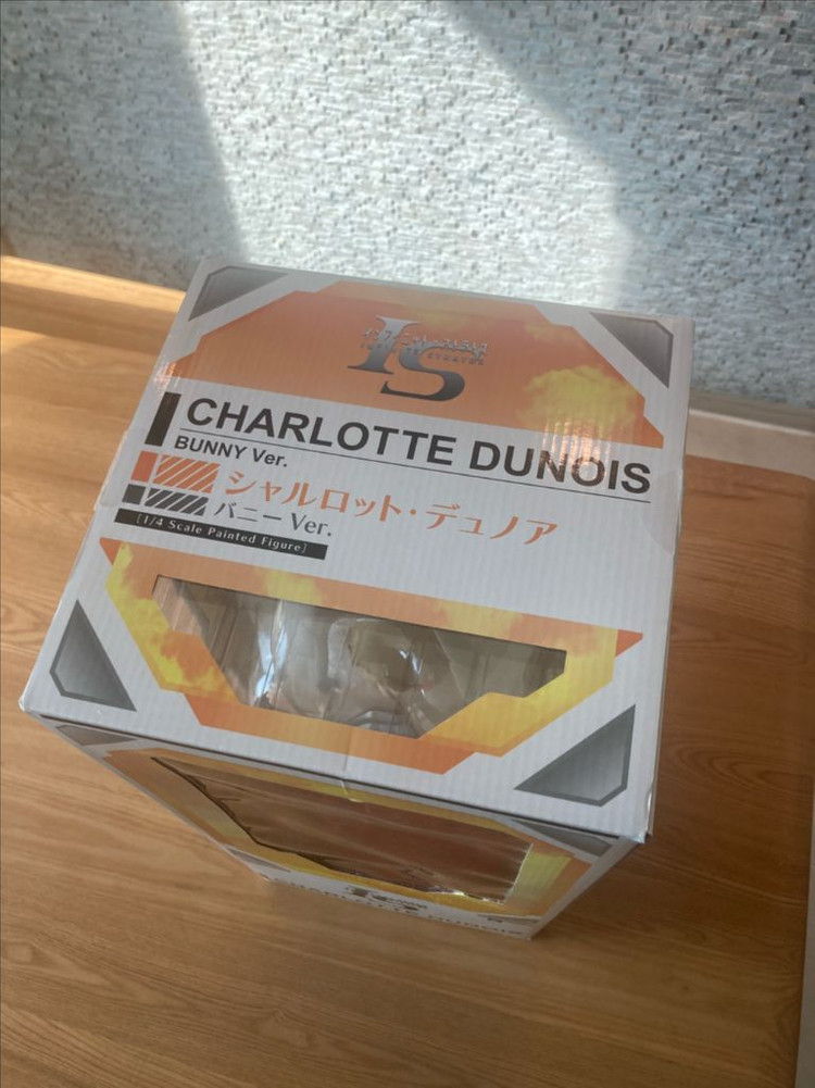 프링 IS 샤를로트 뒤누아 바니걸 버전 1/4 피규어--4