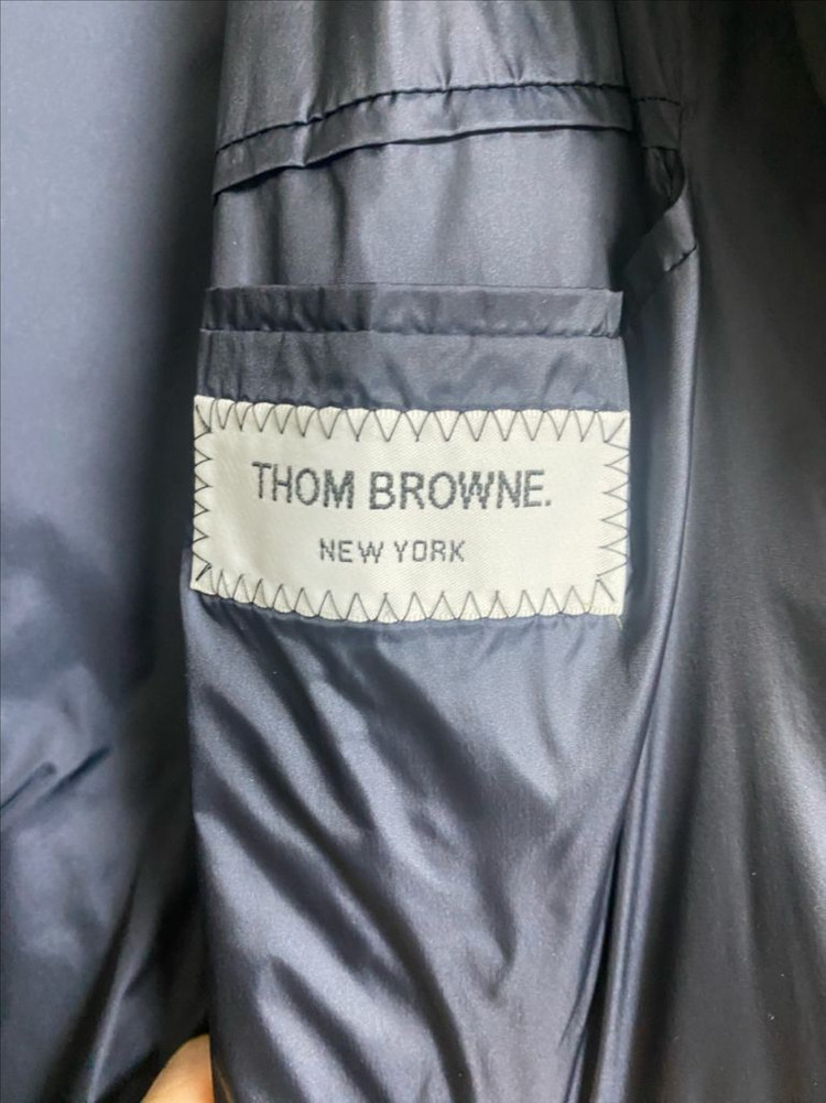 톰브라운 울 캐시미어 패딩 블루종 판매합니다. 이미지