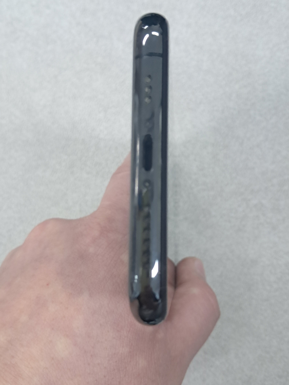 아이폰 11프로 256G 스페이스그레이 판매합니다--1