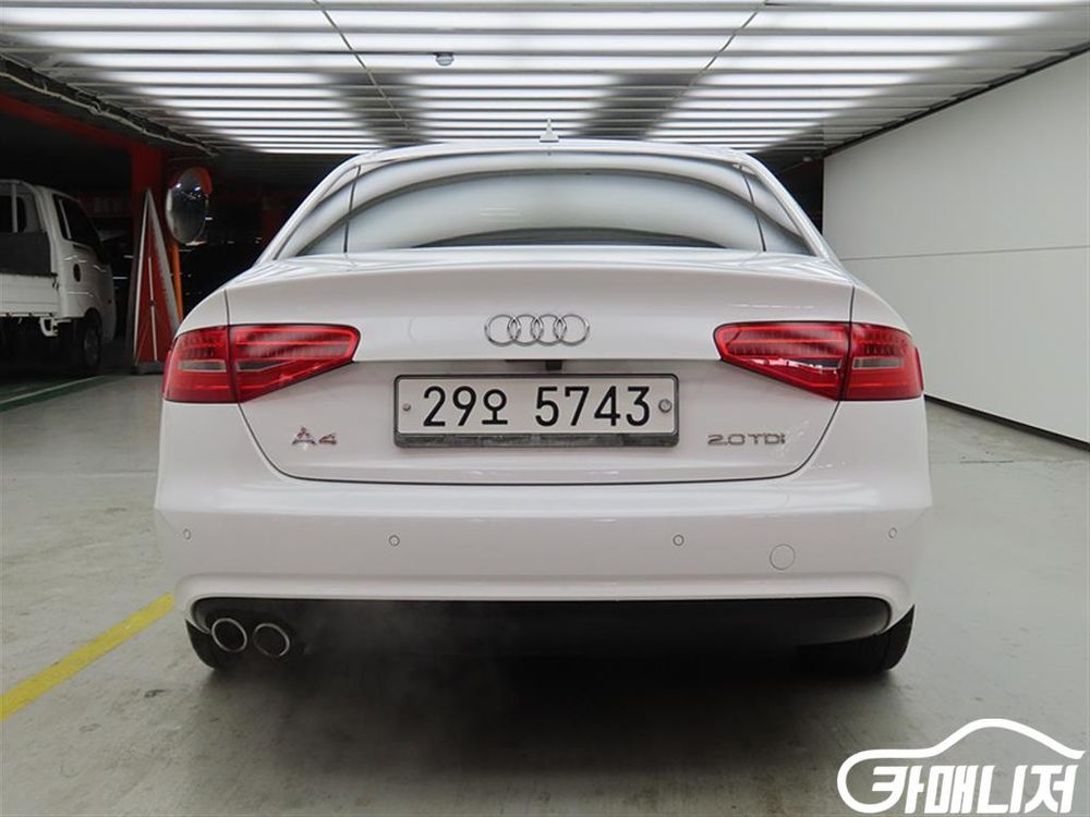 [아우디]뉴 A4 2.0 TDI #2026년특가--2