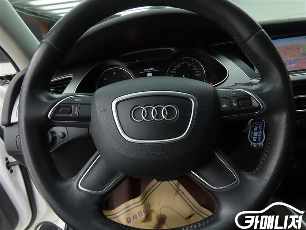 [아우디]뉴 A4 2.0 TDI #2026년특가--7