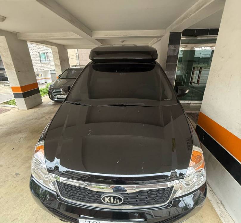 2013년 그랜드카니발 하이리무진 11인승팝니다.--9