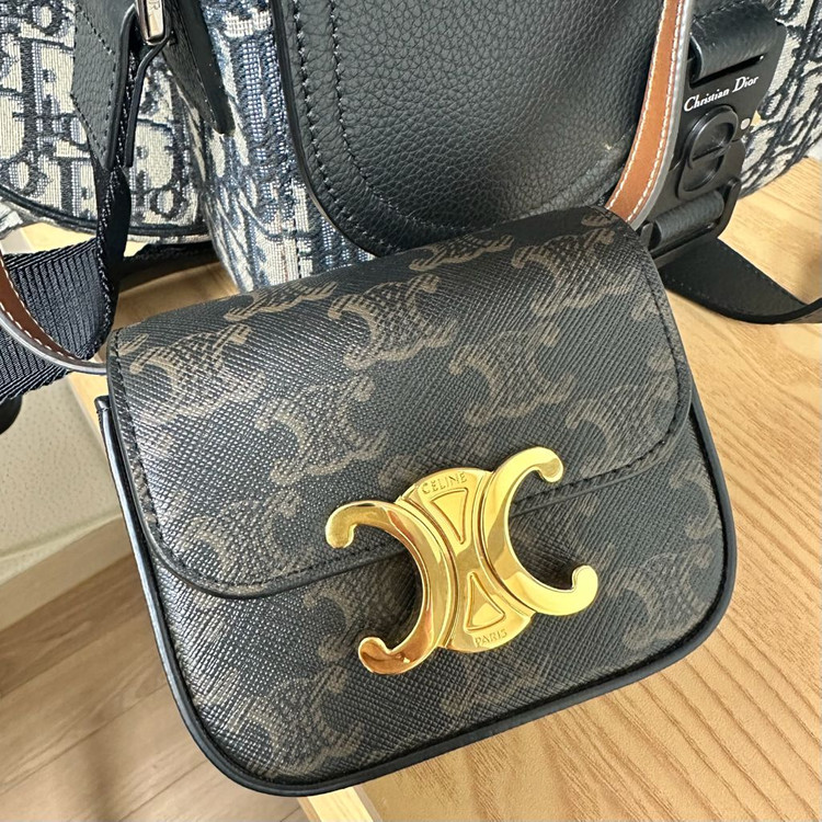 셀린느 미니 클로드 - 트리옹프 캔버스 & 카프스킨--1