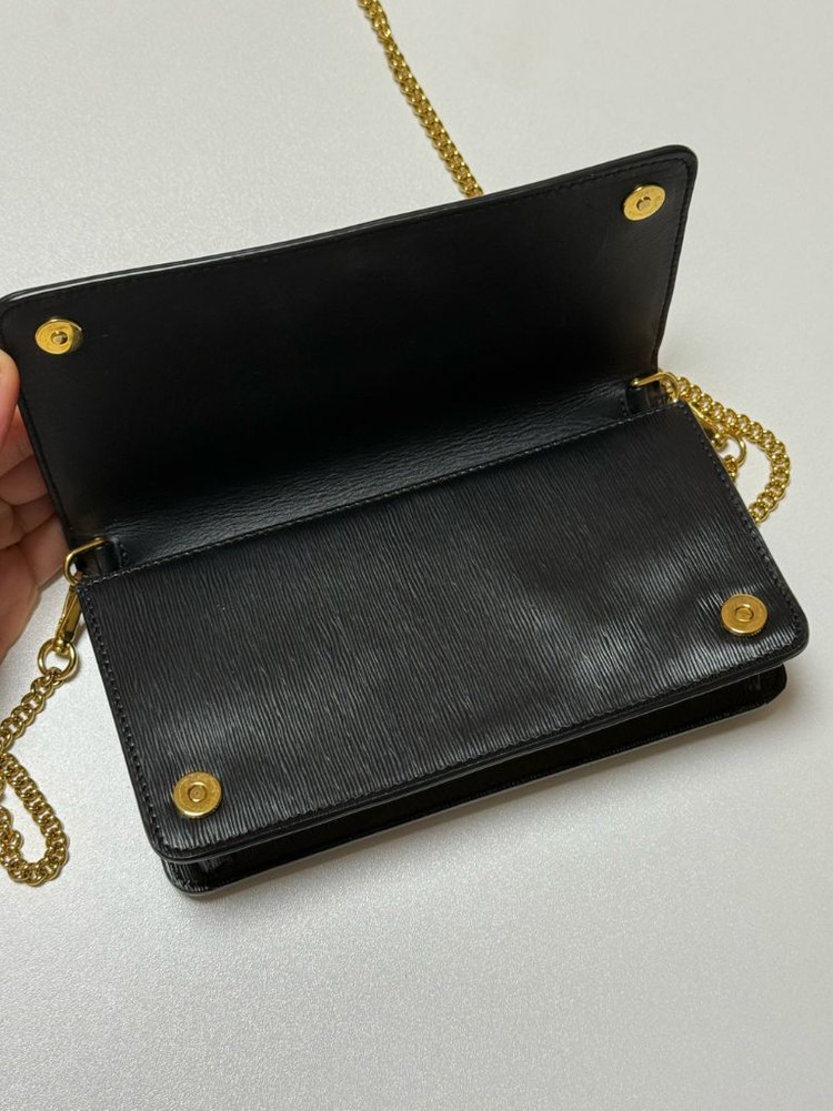 프라다 삼각 로고 비텔로 무브 체인 월렛 크로스백 BLACK 정품 (이탈리아 구매)--4