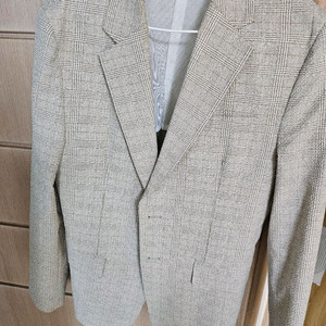 지오송지오 패턴 정장 재킷