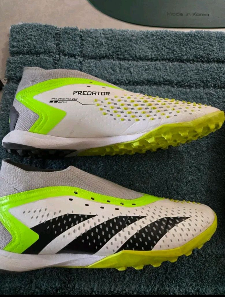 미즈노. 아디다스 축구화 250mm 이미지