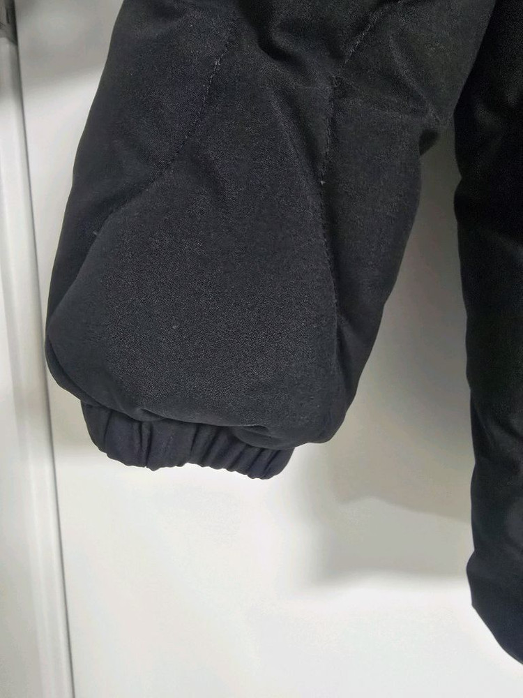 뉴발란스키즈 덕다운 경량패딩점퍼 130사이즈 블랙--2