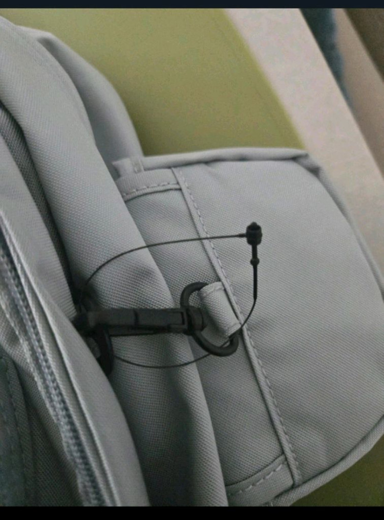 디스커버리 라이크 에어 블링크 백팩 미사용--5