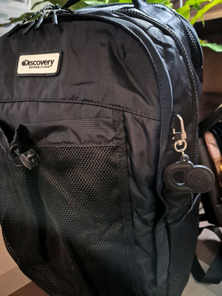 (거의 새상품)디스커버리 백팩--1
