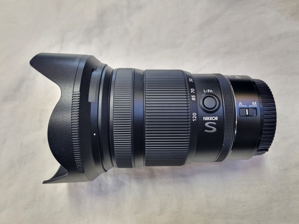 니콘 NIKKOR Z 24-120mm f/4 S Z24-120--1