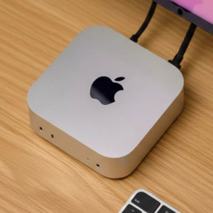 (미개봉 새제품)데스크톱 미니 M4 10코어 16램 256ssd 이미지