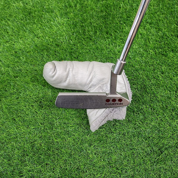 스카티카메론 스튜디오셀렉트 뉴포터2 퍼터 이미지