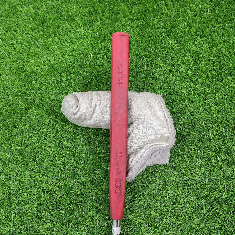 스카티카메론 스튜디오셀렉트 뉴포터2 퍼터 이미지