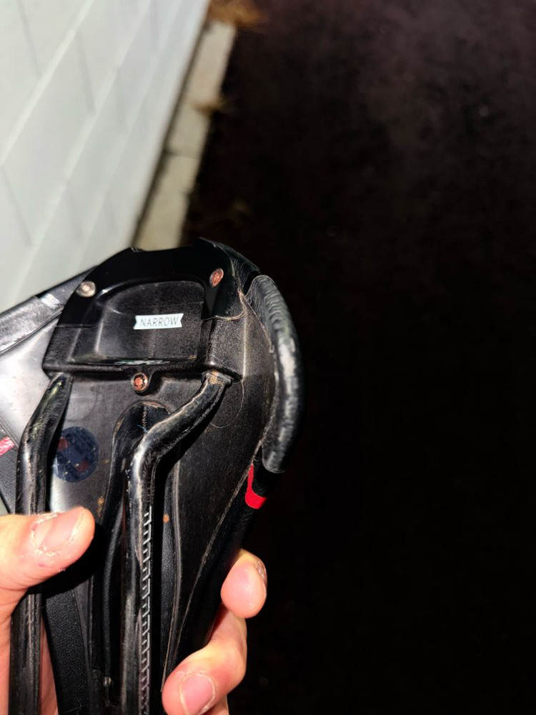 산마르코 만트라 내로우 카본fx 안장 팝니다--3