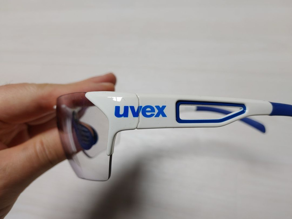 A급] 정품 우벡스 202 레이스바리오 (화이트/변색블루) 스포츠 선글라스 자전거 골프 고글 팝니다. 택포7만--7