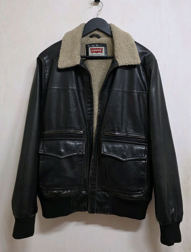 리바이스. 항공자켓 M 실착용L/100.--1