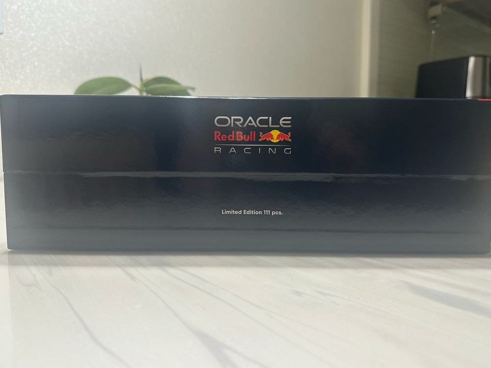 미니챔프 rb18 1:18스케일 막스베르스타펜 오스틴 그랑프리 111개 한정--3