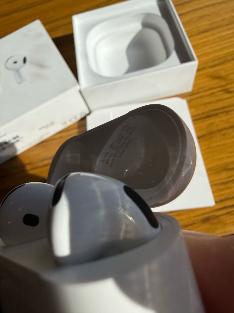 에어팟 4세대 (노캔x)--2