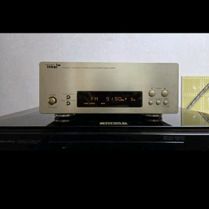 인켈 TX-858V AM/FM 스테레오 튜너입니다