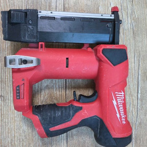 밀워키 실카타 2540-20