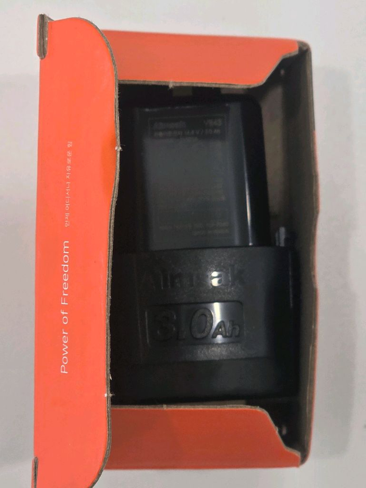 아임삭 14.4V 3.0Ah 배터리--1