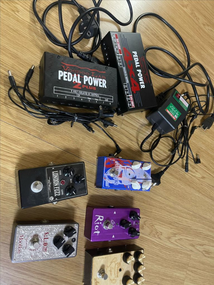 waggi w28 페달보드 런던퍼즈 물론 slo 201 물론 페달보드 파워포함--1