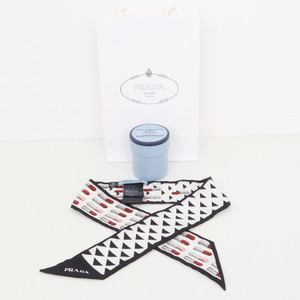 프라다 디그라데와 프린트 스카프 1FF008 2C7F F0967