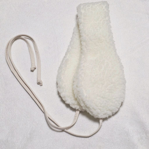 아이보리 뽀글이 귀도리 귀마개