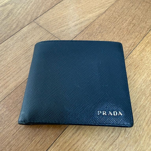 프라다 사피아노 남성 반지갑