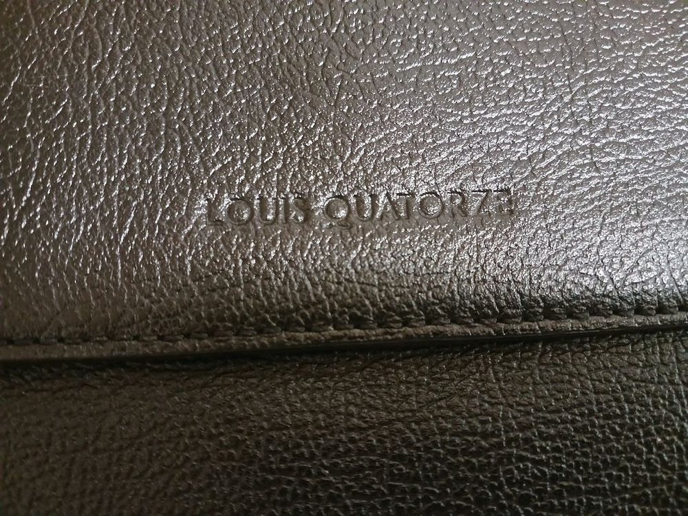 루이까또즈(정품) 남성 가죽 클러치백, 노트북 파우치, 다용도 사용 (블랙) (상태 깨끗하고 좋아요)--1