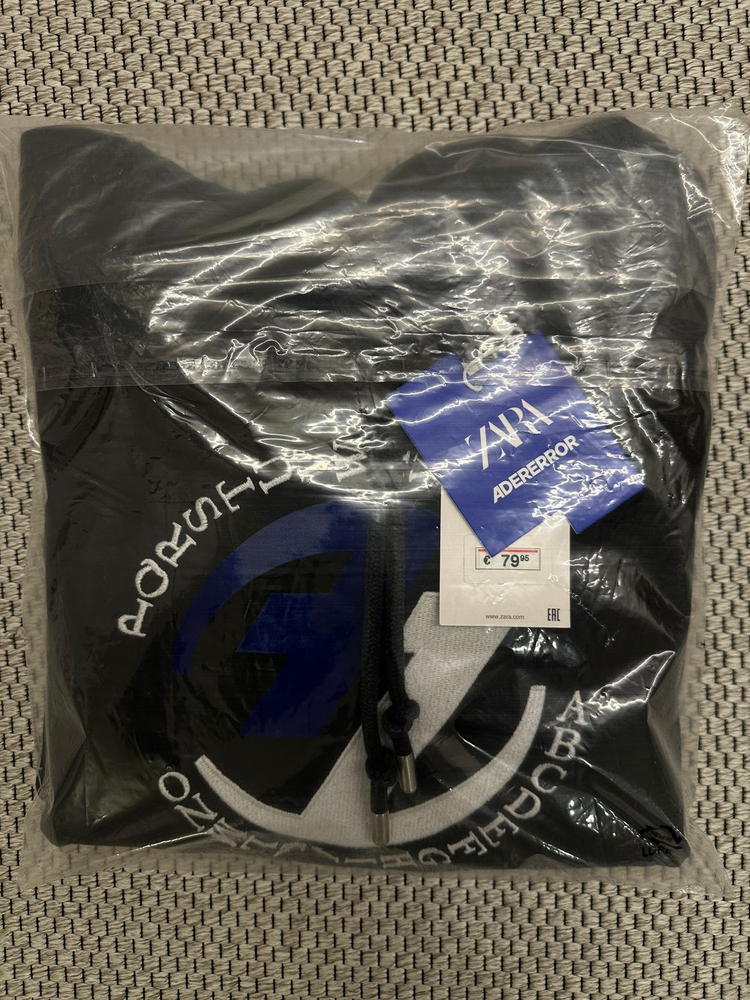 [S-M] 자라 x 아더에러 자수 후드 스웨트셔츠 블랙--6