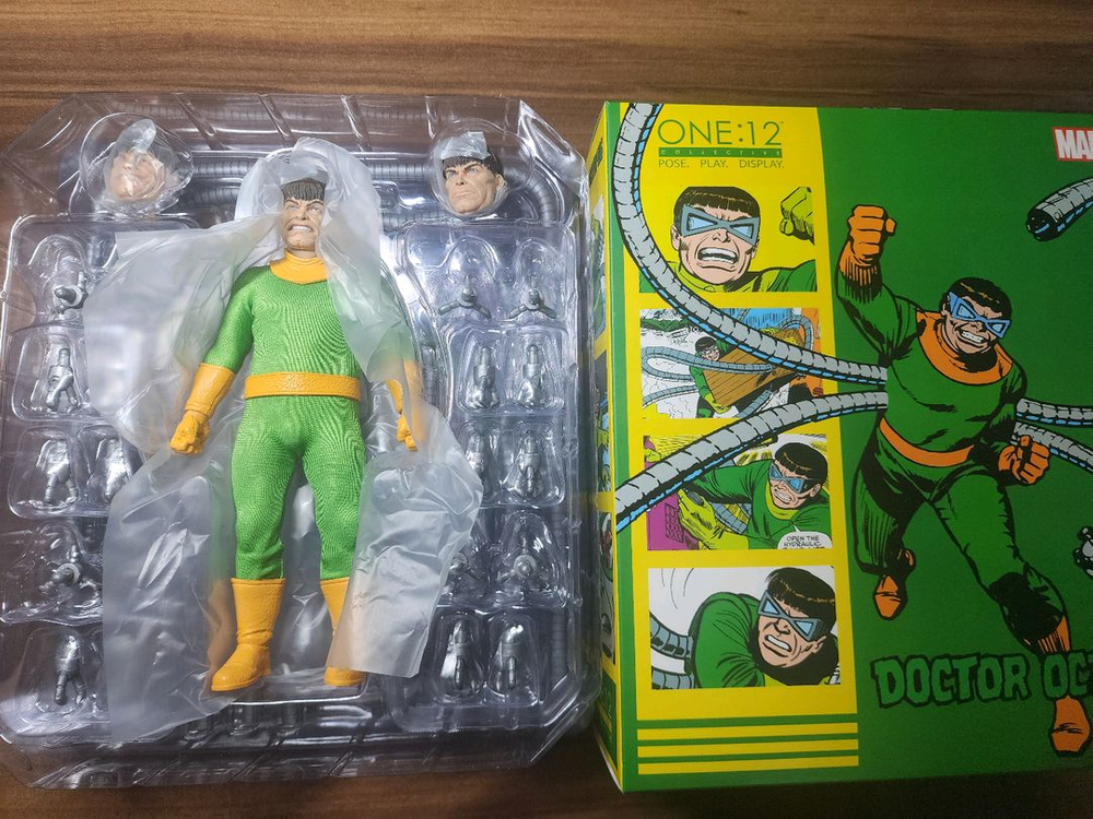 메즈코 닥터 옥토퍼스 팝니다. 1/12액션피규어--1