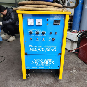 국산 디웰코 인버터 CO2용접기 600A