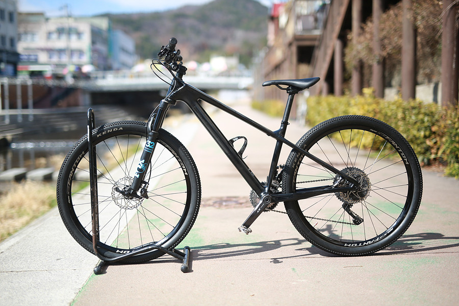 *가격인하 *17년 포커스 레이븐 라이트 XS *풀XT22단*-27.5인치---3