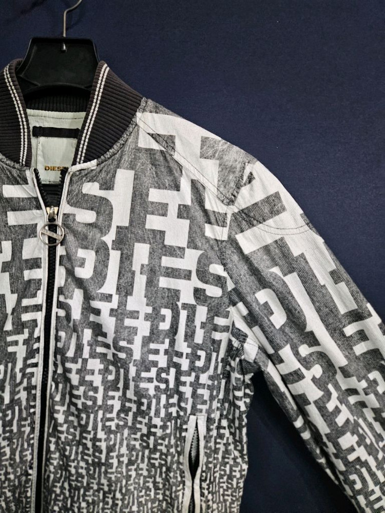 디젤 문양 남성 슬림핏 95 숏자켓--3
