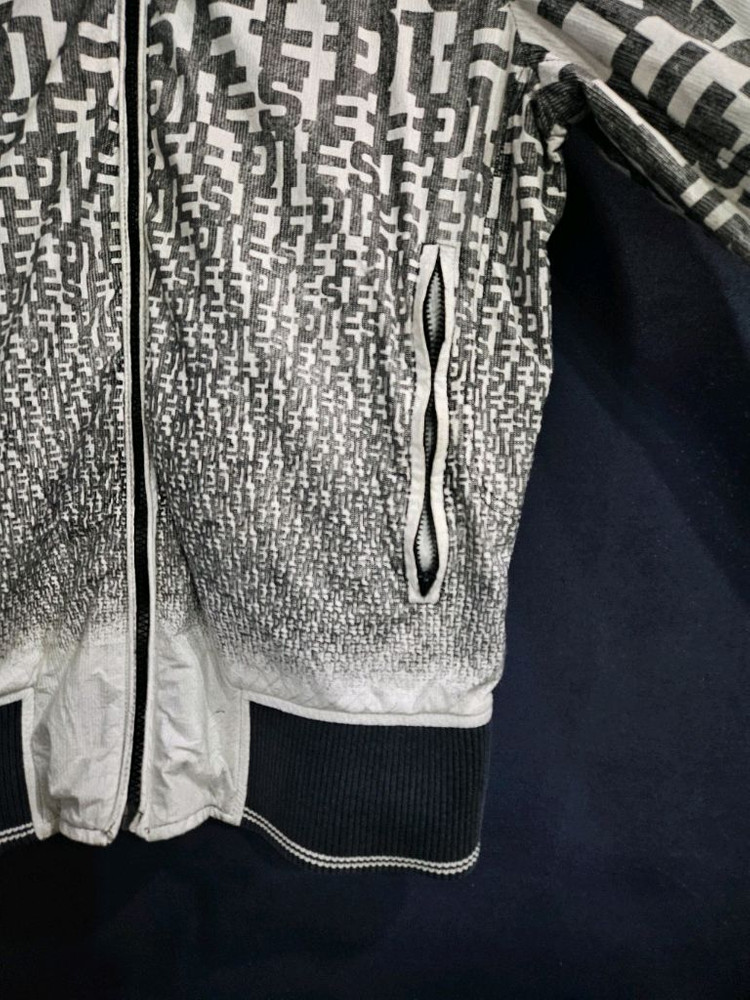 디젤 문양 남성 슬림핏 95 숏자켓--5