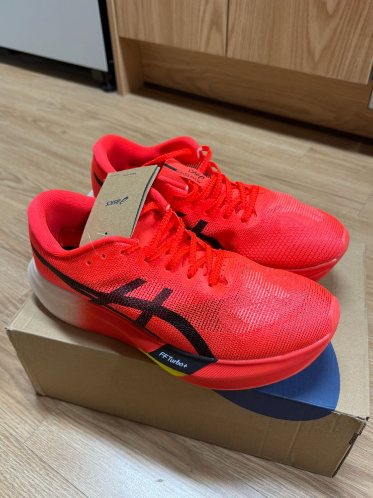 아식스 메타스피드 스카이 파리 레드블랙--1