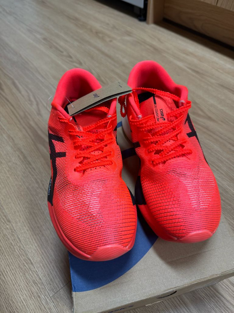 아식스 메타스피드 스카이 파리 레드블랙--2