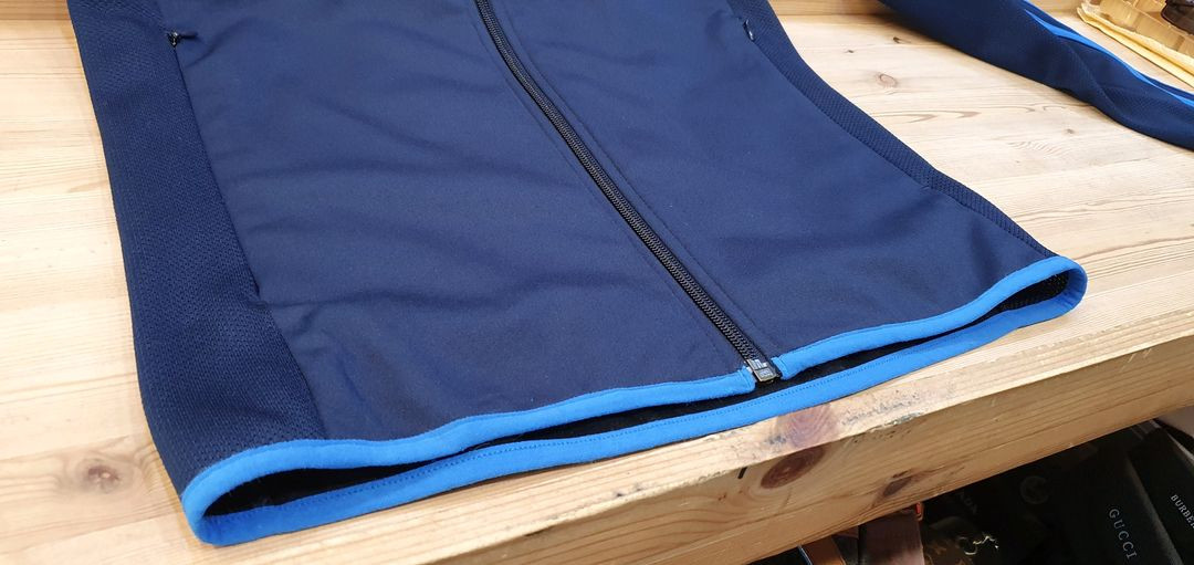 66.아디다스 블루라인 트랙탑--4