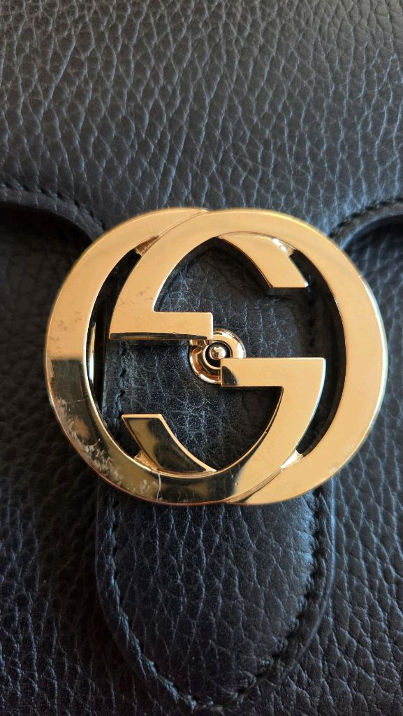 구찌 인터로킹 체인백 스몰 블랙 구찌 가방--1