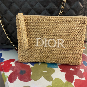 정품)디올라탄클러치(25/20)새상품!!!