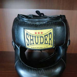 복싱 코보호 헤드기어 슈더 천연소가죽 시착만해서 냄새없고 거의 새거