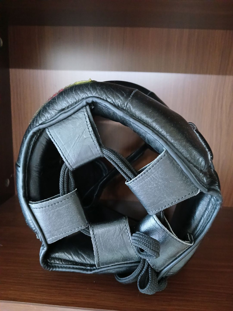 복싱 코보호 헤드기어 슈더 천연소가죽 시착만해서 냄새없고 거의 새거--3