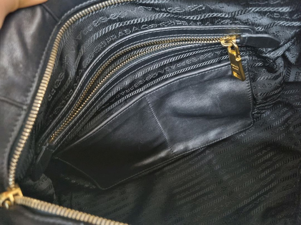 [매장정품]프라다 숄더백 상태최상--4