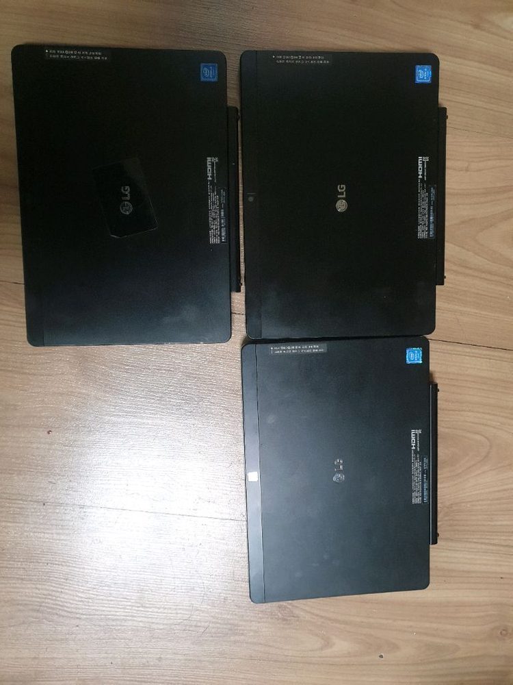 노트북 태블릿 부품용 으로 판매 합니다--1