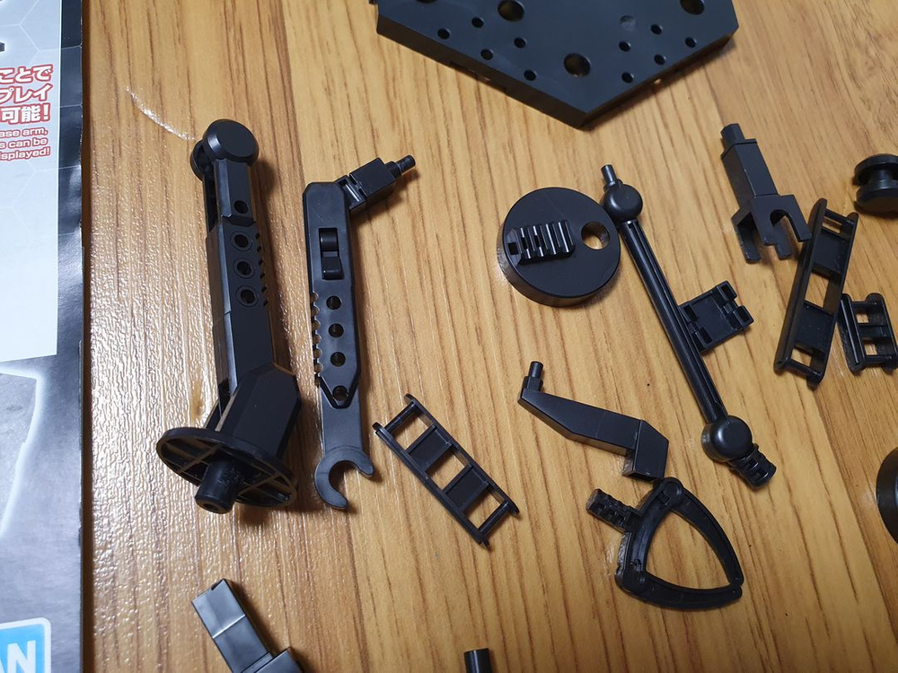 액션베이스 05 블랙 반다이 건담 건프라--3