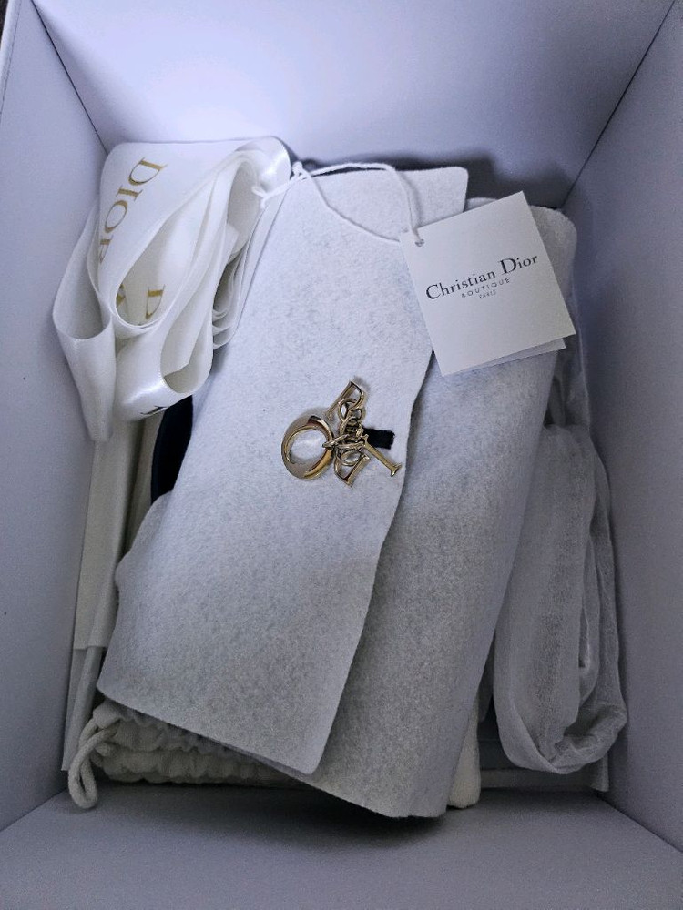 디올 미니탑핸들 까니쥬 블랙--1