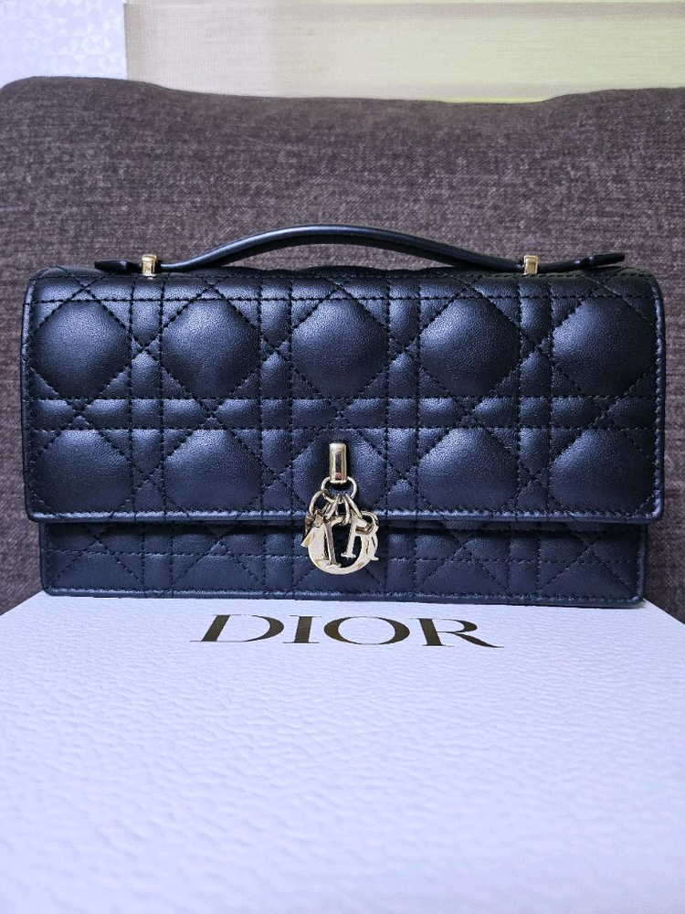 디올 미니탑핸들 까니쥬 블랙--2