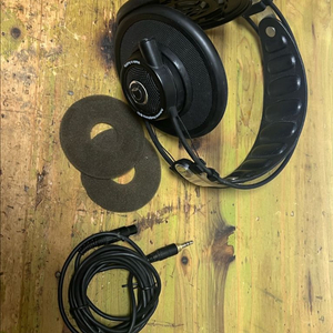 AKG Q701 블랙