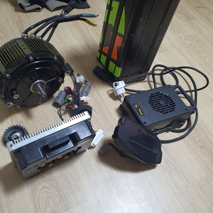 전동킥보드 부품 세트 이미지